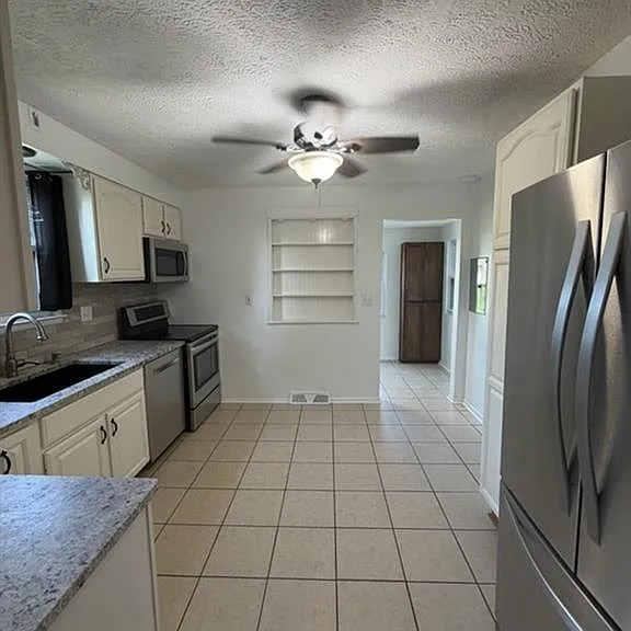 108 Forestdale Ave — Photo 5