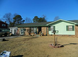 582 Pinewood Cir, Fort Oglethorpe, GA 30742