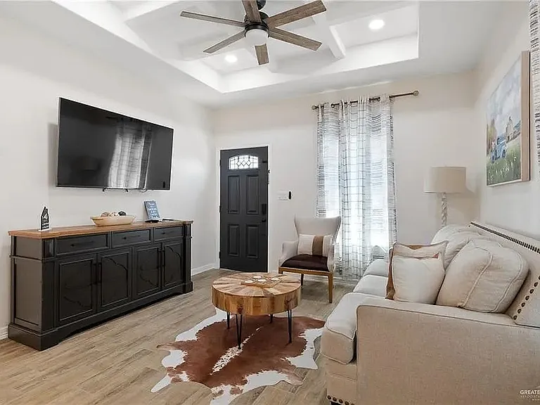 5904 Sandpiper Ave #2 — Photo 3