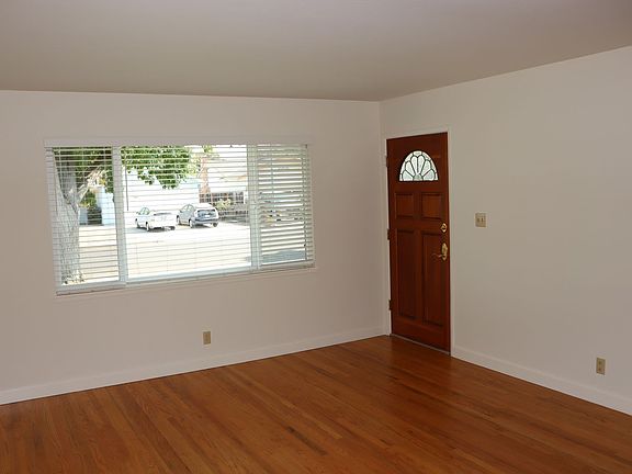 3rd image of 1799 Ensenada Dr