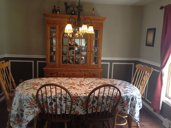 3rd image of 38 Fairmount Dr