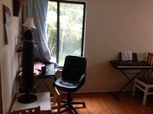 18110 Chalet Dr APT 204, Germantown, MD