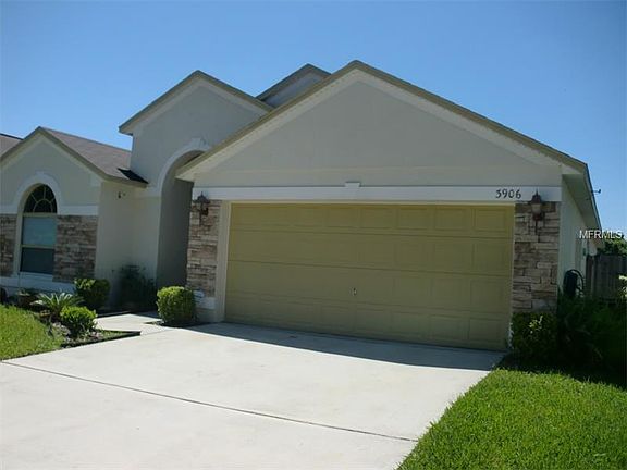 2nd image of 3906 Lakeside Reserve Ln