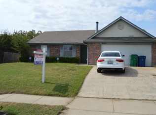 6425 Whitley Rd, Watauga, TX 76148