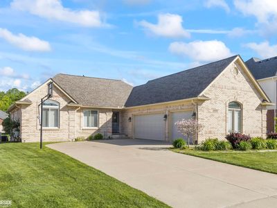 16153 Bishopsgate Dr, Macomb, MI, 48044