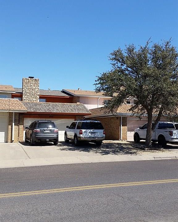 1st image of 3994 Lakeside Dr