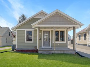543 School Ave, Oshkosh, WI