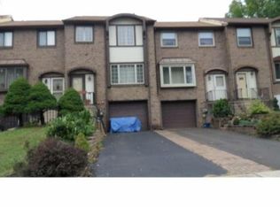 1005 Burnley Ct, Bensalem, PA 19020