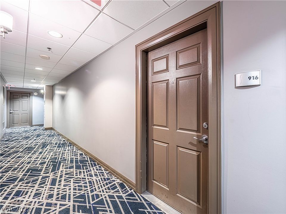 1st image of 150 Las Vegas Blvd Unit 916