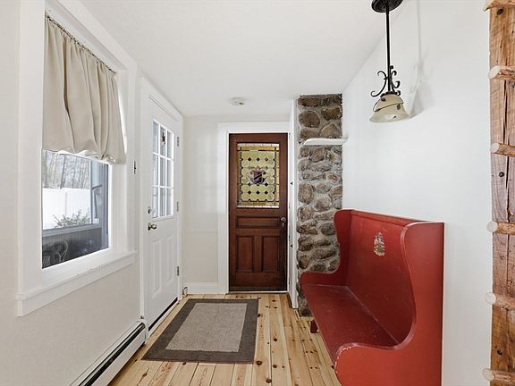 5th image of 25 Pepperell Rd