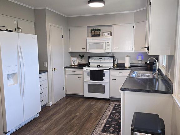 3rd image of 444 N Monroe Street