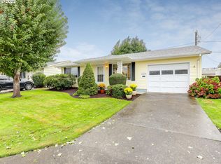 1649 Umpqua Rd, Woodburn, OR 97071