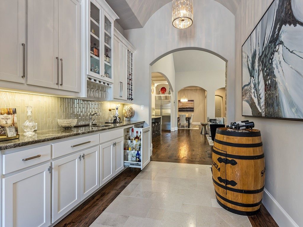 6804 Labelle Ct, Plano, TX 75024 Zillow