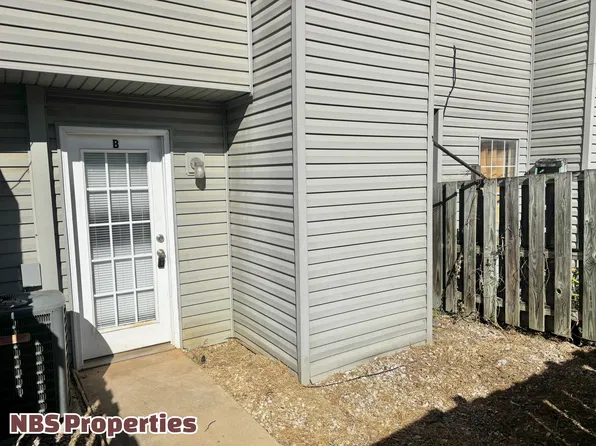 9137 Cedarpark Ln NW #B, Knoxville, TN 37923