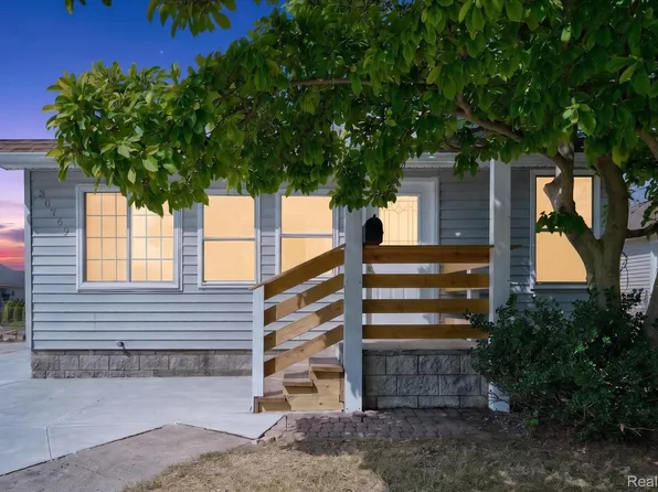 30769 Brush St, Madison Heights, MI 48071