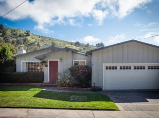 540 Ridgeway Dr, Pacifica, CA 94044