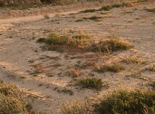 9730 Visalia Ave, Lucerne Valley, CA 92356