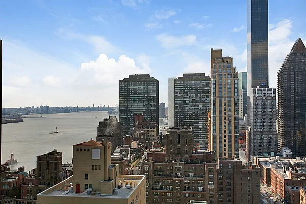 Rented by Oxford Property Group | media 5