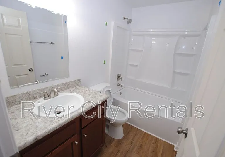 5625 Overlook Dr E — Photo 14