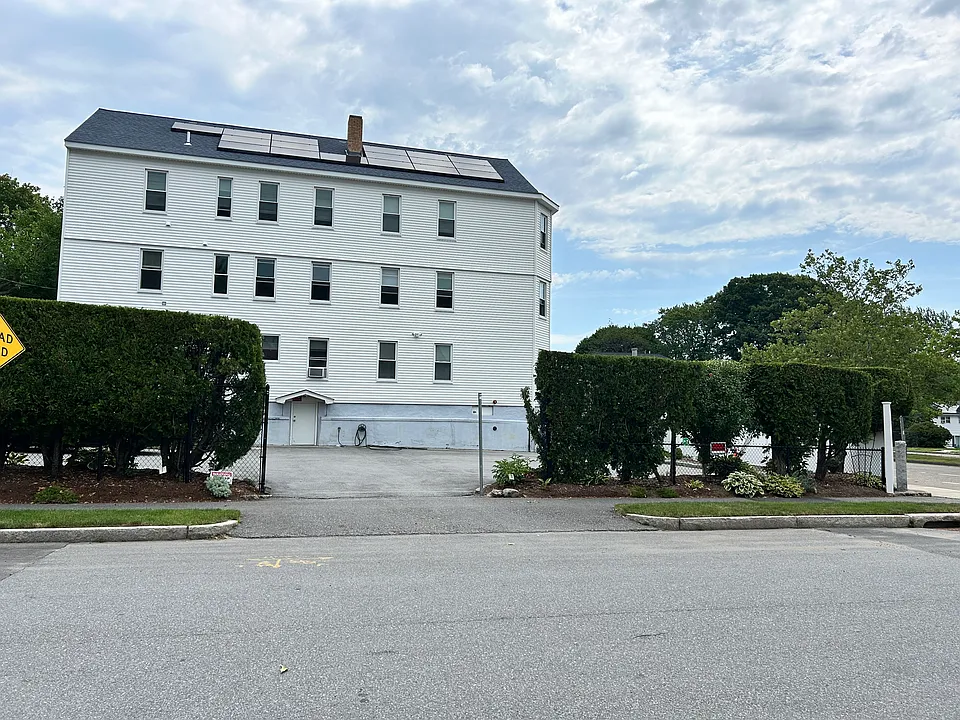 327 Hamilton St #2