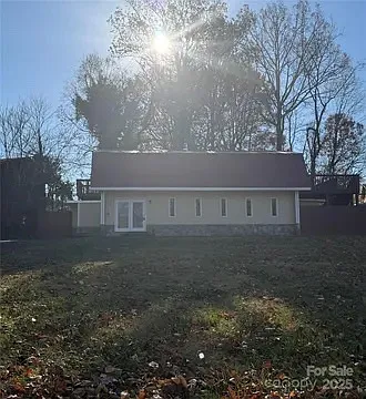 1805 Burkemont Ave #A — Photo 1