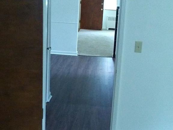 4th image of 6331 Graceland Ave APT 2