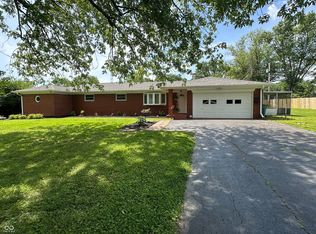 6237 E Lynn Dr, Mooresville, IN