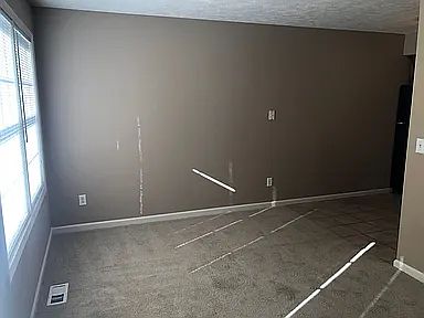 dining area to kitchen