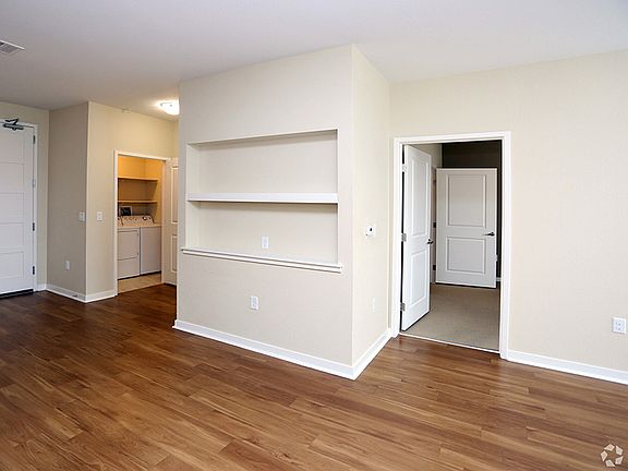 5th image of 2775 S Brook Dr #B2