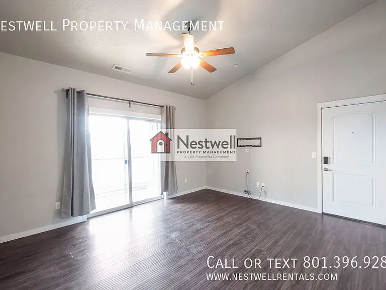 127 E Jordan Ridge Blvd #412 — Photo 4