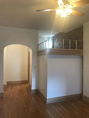 Rented by Salon Realty Corp | media 6