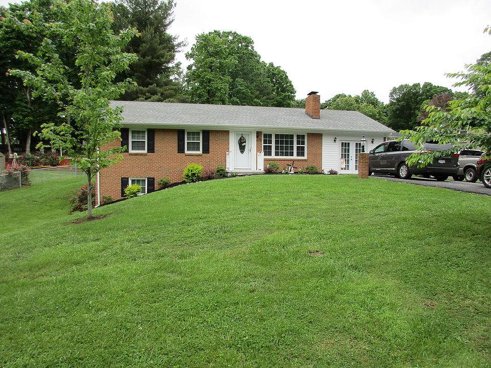 1st image of 174 Shearingham Dr