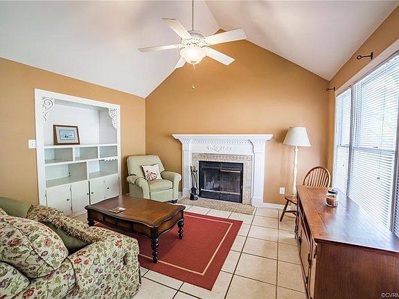 3rd image of 1507 Winters Hill Cir