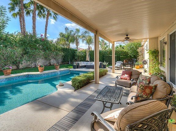4th image of 75805 Nelson Ln