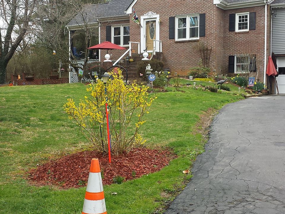 2nd image of 17327 Huxley Rd