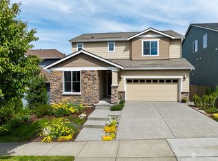 8924 Satterlee Ave SE, Snoqualmie, WA