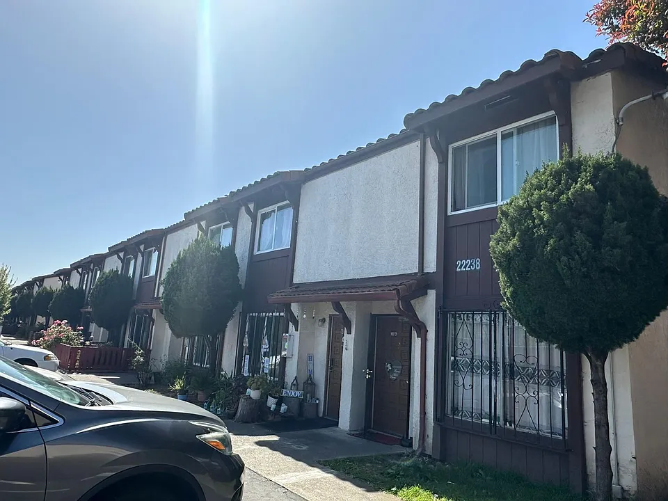 22230 S. Garden Ave, Hayward CA 94541