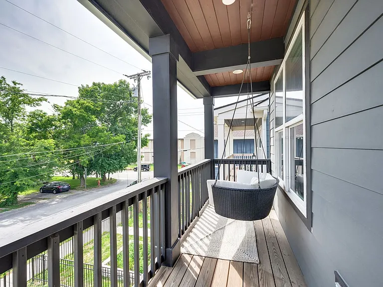 6216 California Ave #A — Photo 32