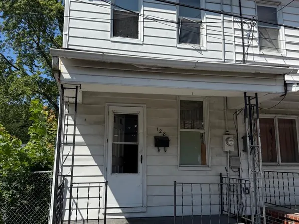 128 Preston Ave, Girardville, PA 17935