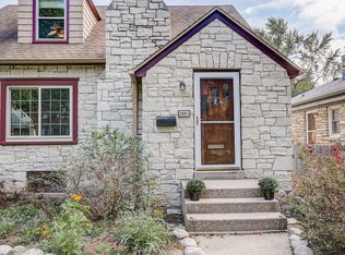 2001 W Kendall Ave, Glendale, WI 53209