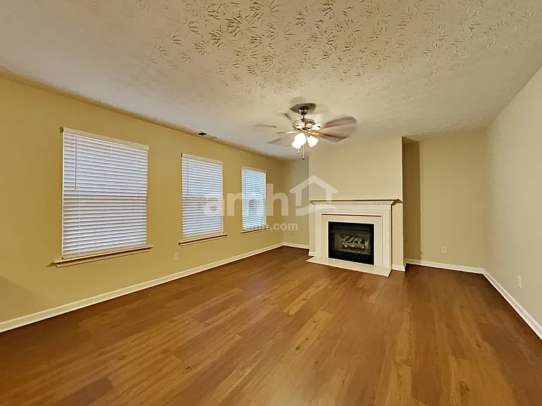 6252 Whitetail Ct NW — Photo 7