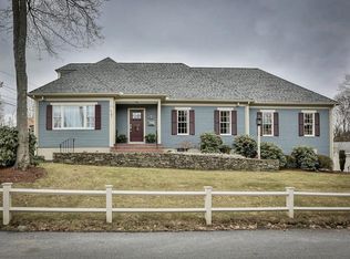 3 Morrison Rd, Wakefield, MA 01880