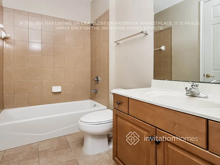 133 W Village Dr — Photo 15