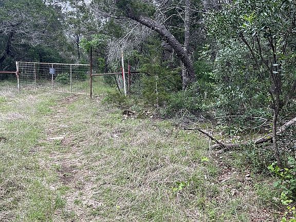 3rd image of 178 N Ringtail Rd