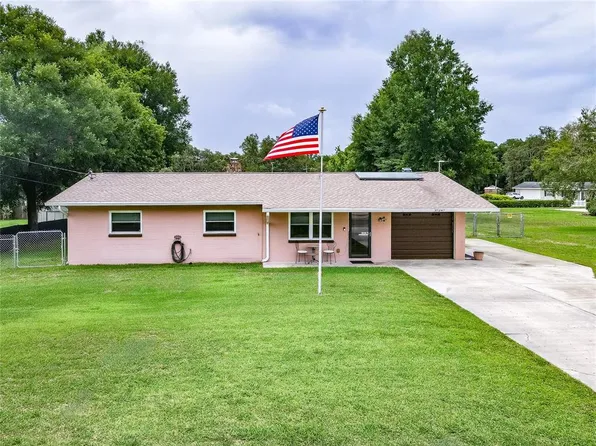 37247 Nicole Ave, Zephyrhills, FL 33541