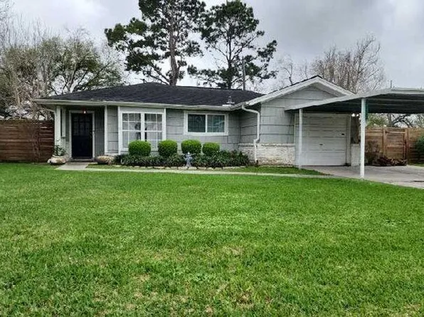 1822 Hillshire Dr, Deer Park, TX 77536