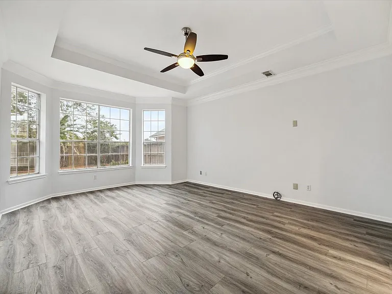 2715 Oakland Dr — Photo 13