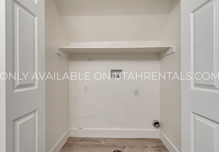 1731 Garden Dr — Photo 7