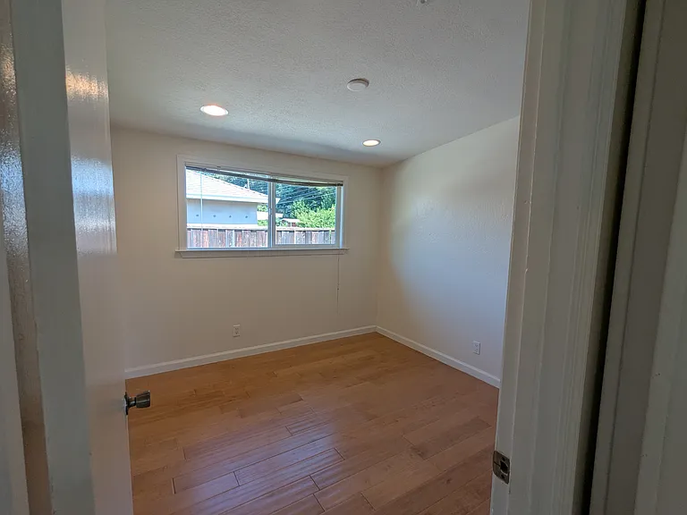 1122 Myrtle Dr — Photo 25