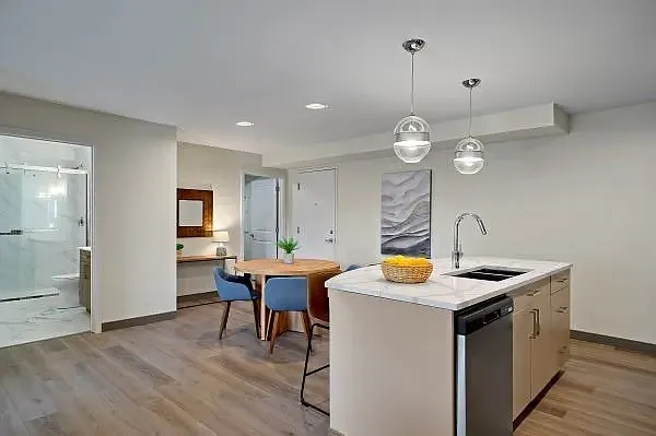 The Jade Residences at Waterfall Glen
